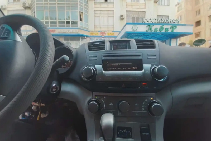 Система старт-стоп для Toyota Hilux